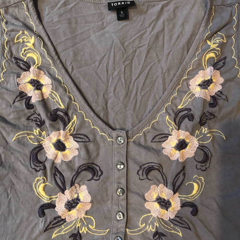 Torrid adorable floral print tank